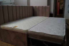 Кровать  с  дополнительным спальным местом